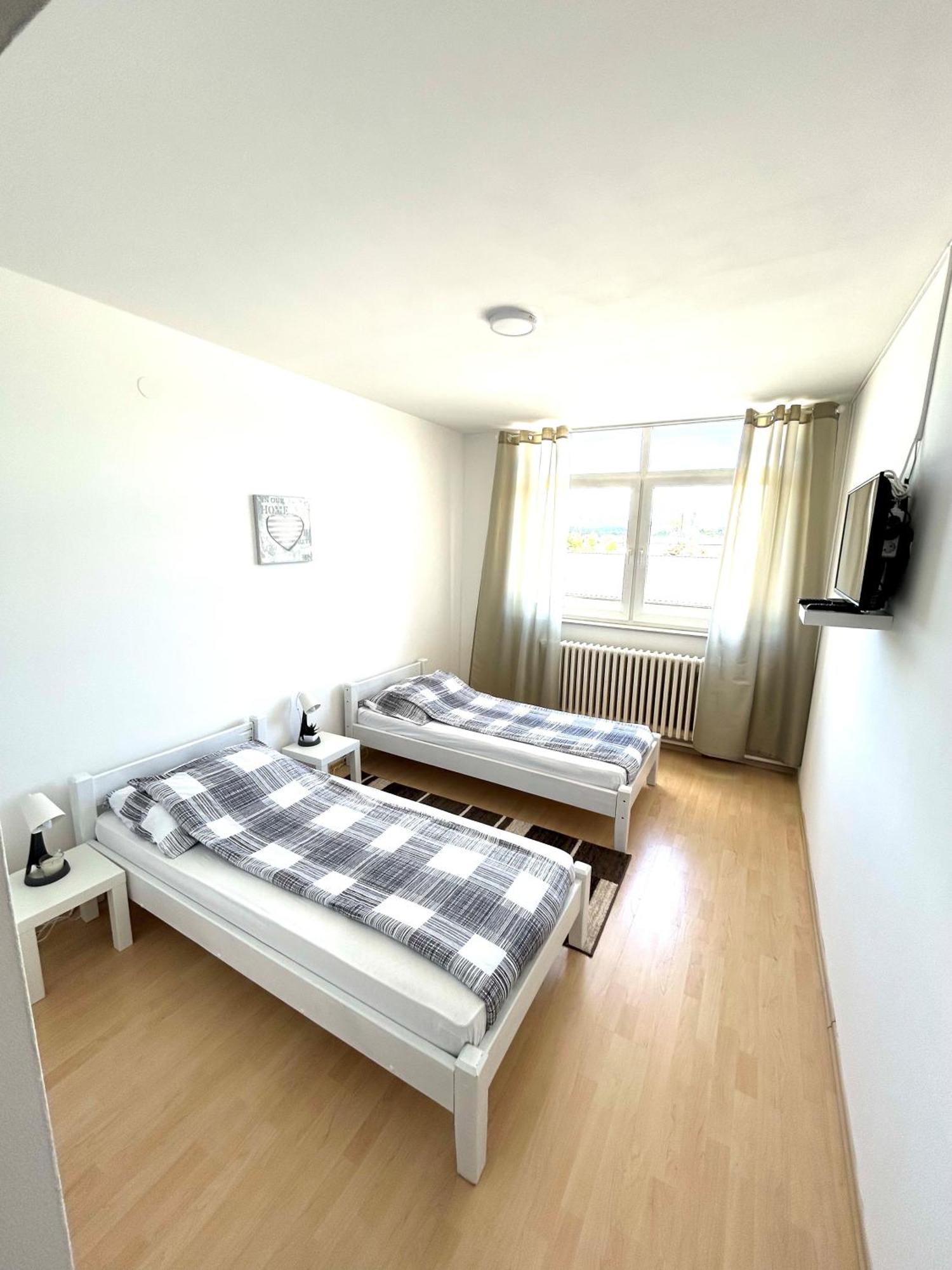 Rooms Alea Sanski Most エクステリア 写真